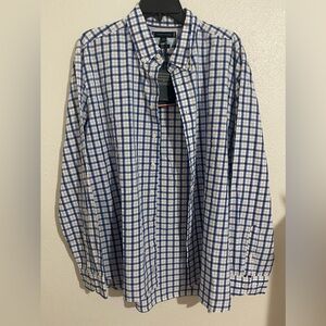 Men’s Tommy Hilfiger dress shirt